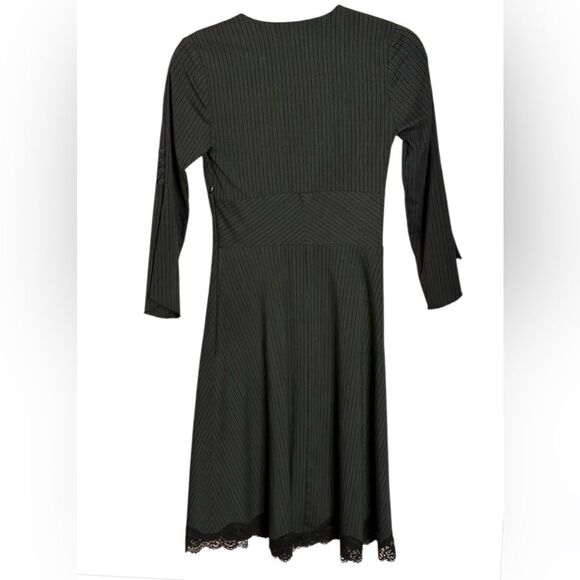 Louis Verdad Pinstripe And Lace Dress Size Small - Picture 2 of 4